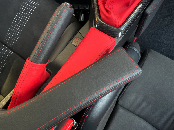 アームレスト / センター