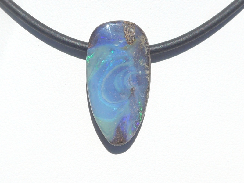 ボルダーオパールペンダント｜オーストラリア産オパール｜オパール