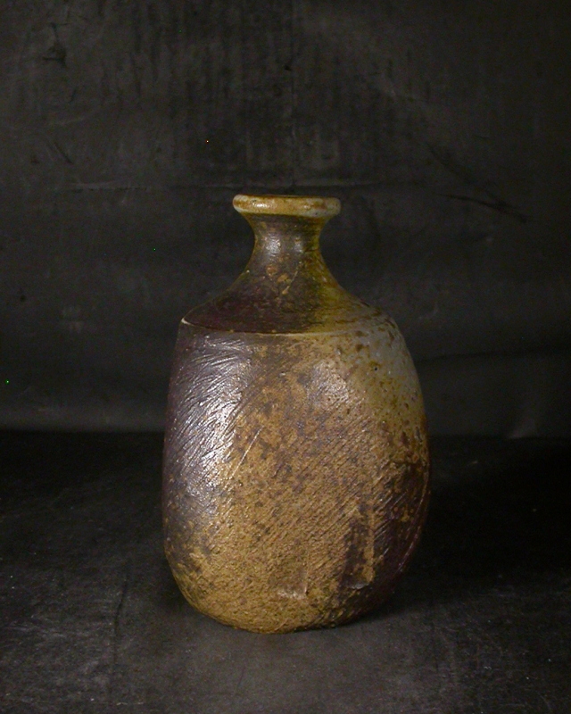 備前焼 登窯 備前焼物故作家 榊原 茂 四方桟共箱付き窯変三角徳利1