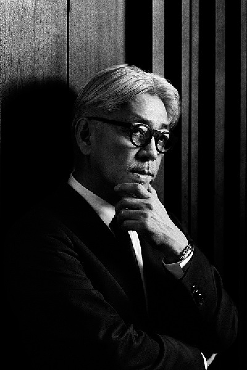 坂本龍一 復帰を祝して「おかえり教授！グッズ」登場 直筆サイン