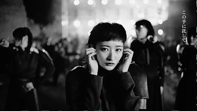 BiSH史上最も激しいダンス「stereo future」MV公開、ゲーム『GOD EATER