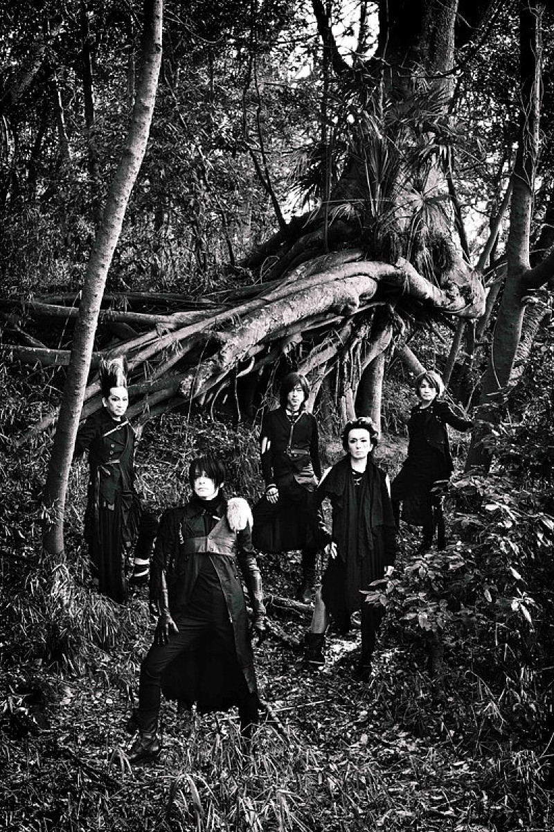 BUCK-TICK、多幸感に満ちあふれた【ロクス・ソルスの獣たち】約24000人