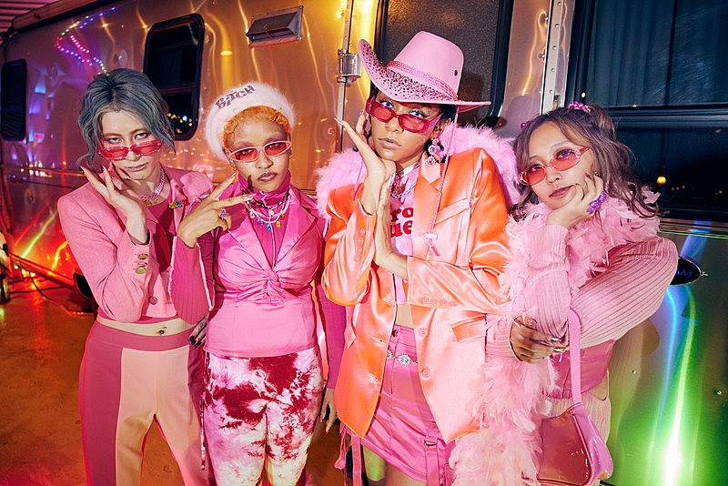 女王蜂、アヴちゃん×塩野瑛久対談番組＆アコースティックライブ2夜連続