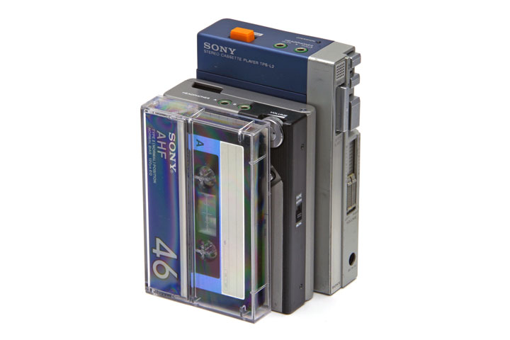 ジャンク品】SONY カセットウォークマン WM-2 シルバー 当時物 希少