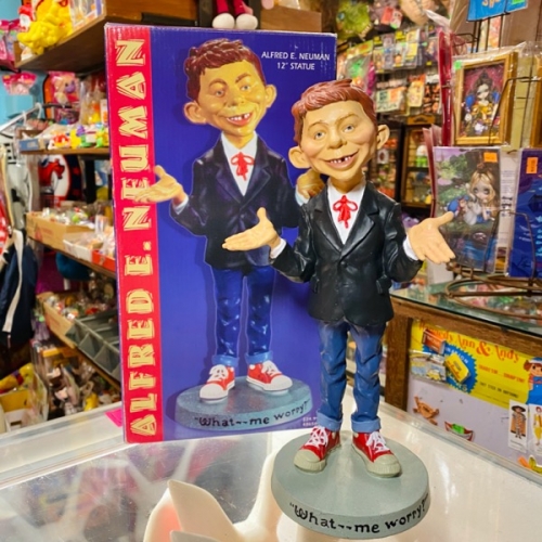 MAD アルフレッドイーニューマン スタチュー(30cm) | アメリカントイと