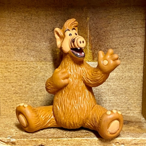 ALF アルフ PVC フィギュア(胸に手をあてている) | アメリカントイと