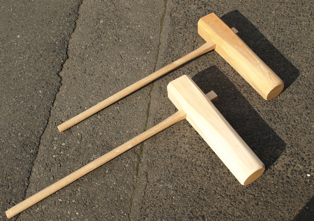 木製の臼・杵 大きめ 使用感あり 木製の臼・杵 大きめ 使用感あり 杵