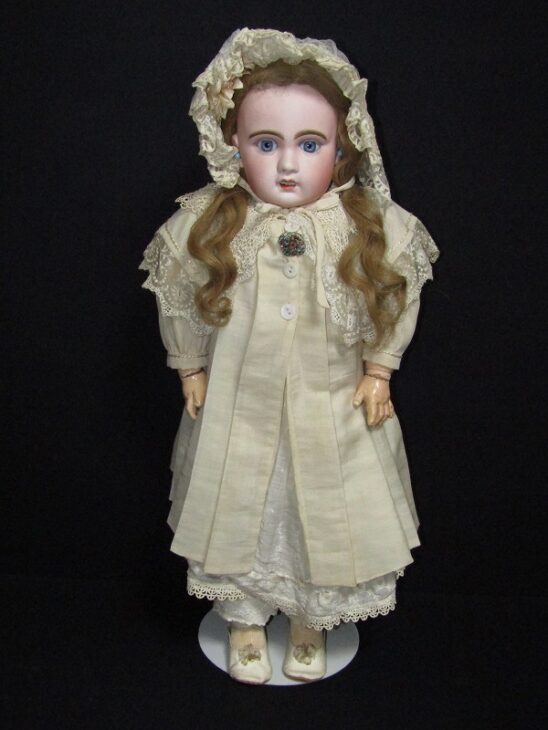 ベベ・ジュモー アンティーク ビスクドール | 骨董品買取・和楽器買取