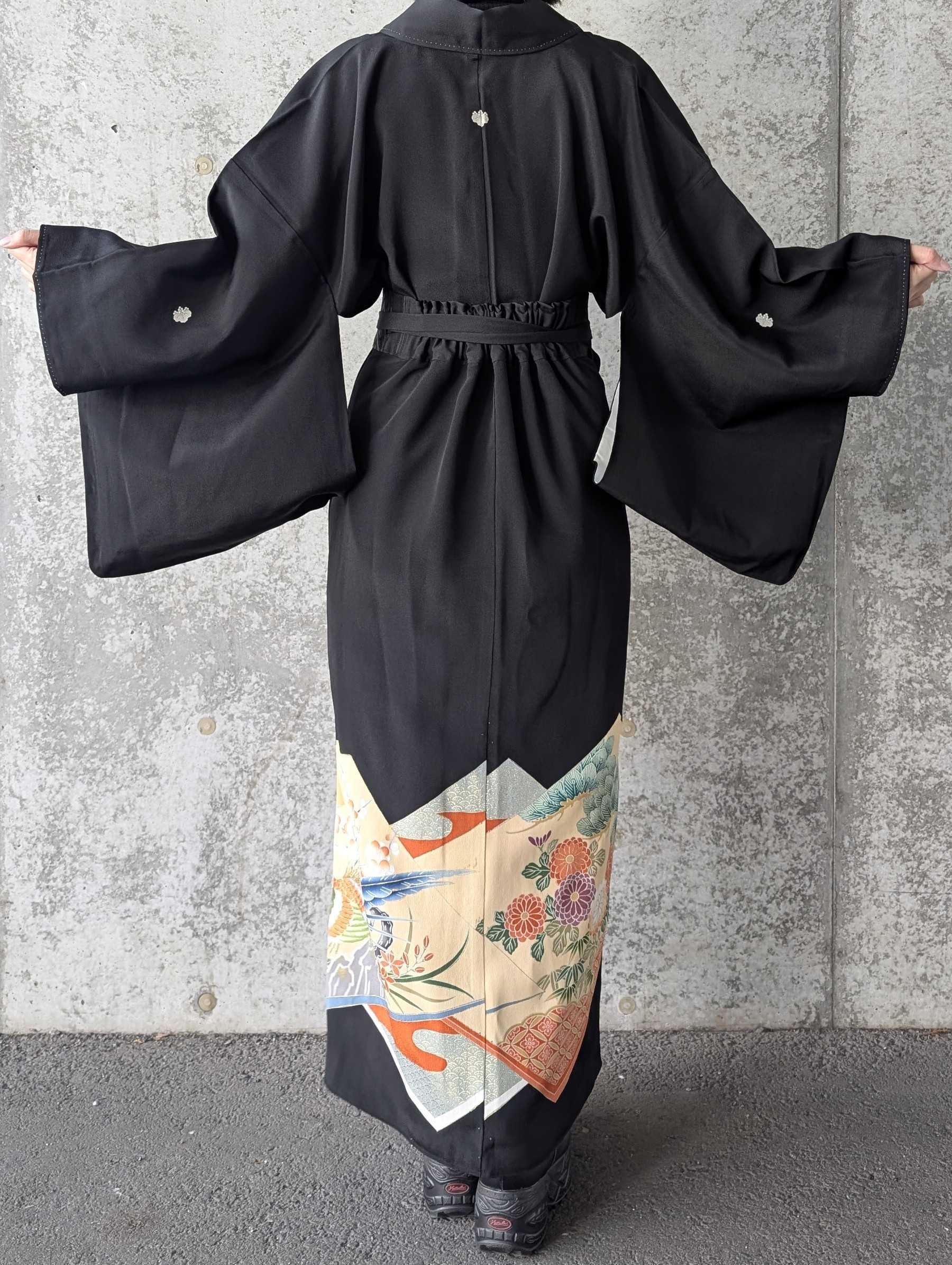 牡丹×刺繍鳳凰】黒留袖ラップスカートセットアップ｜着物リメイクGeGe