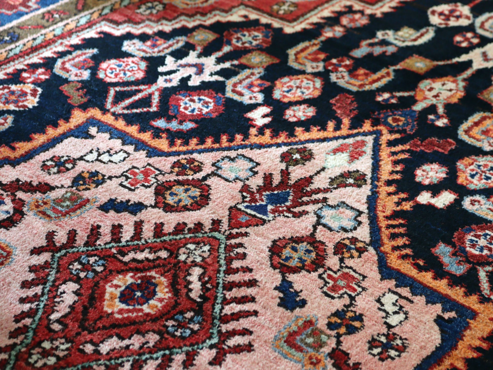 ギャッベ（ギャベ）専門店 インプレッションオブギャッベ / トライバル