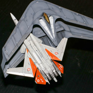 エースコンバット』コトブキヤ1/144「X-49 ナイトレーベン」プラモデル