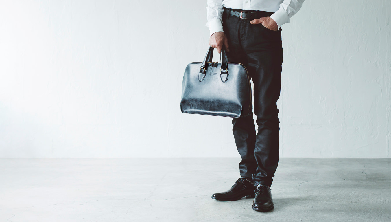 GANZOのバッグ | 最高級のメンズ革製品・革財布 GANZO公式WEBサイト