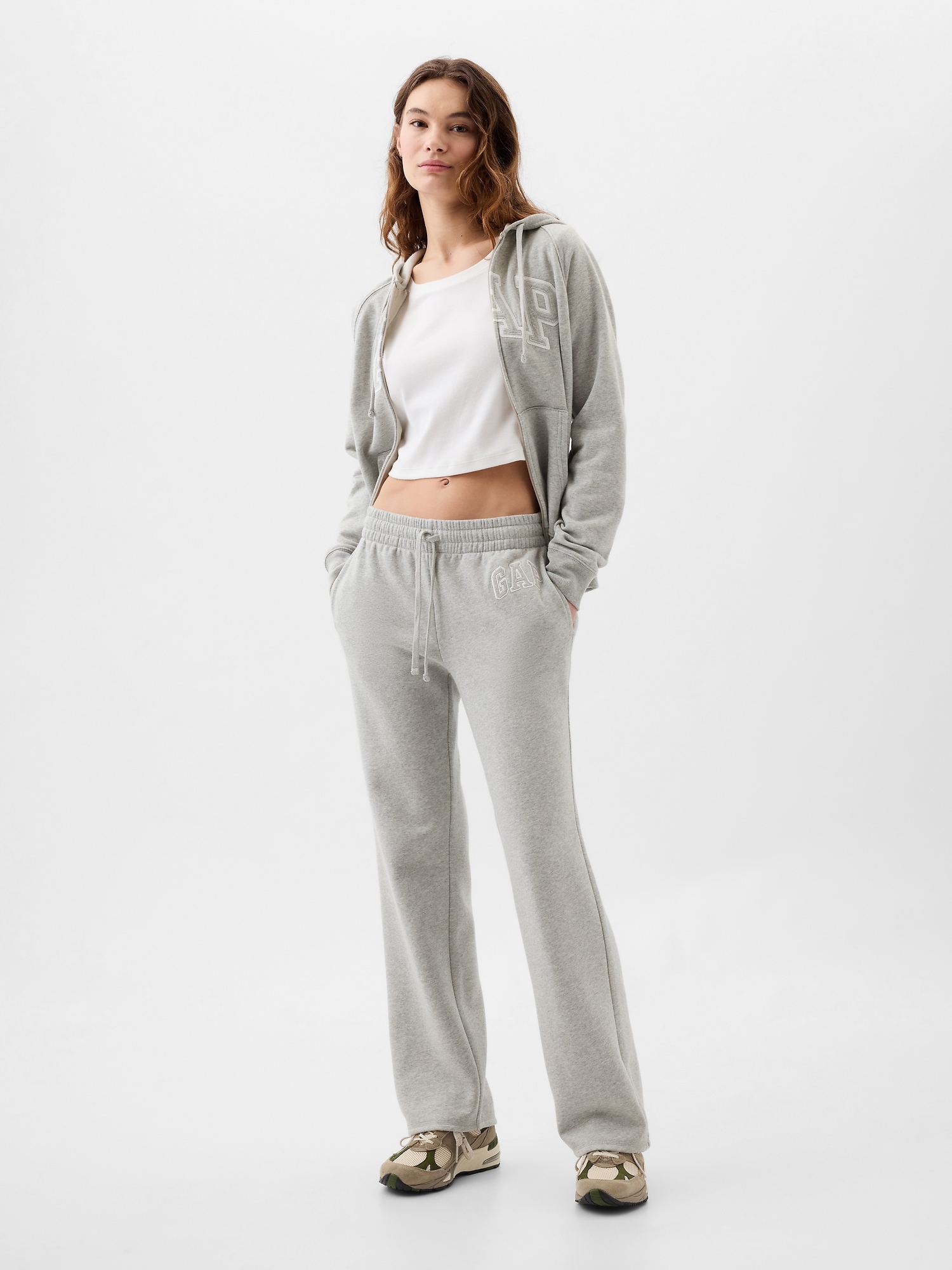 Gap Logo Straight Sweatpants | Gap Factory