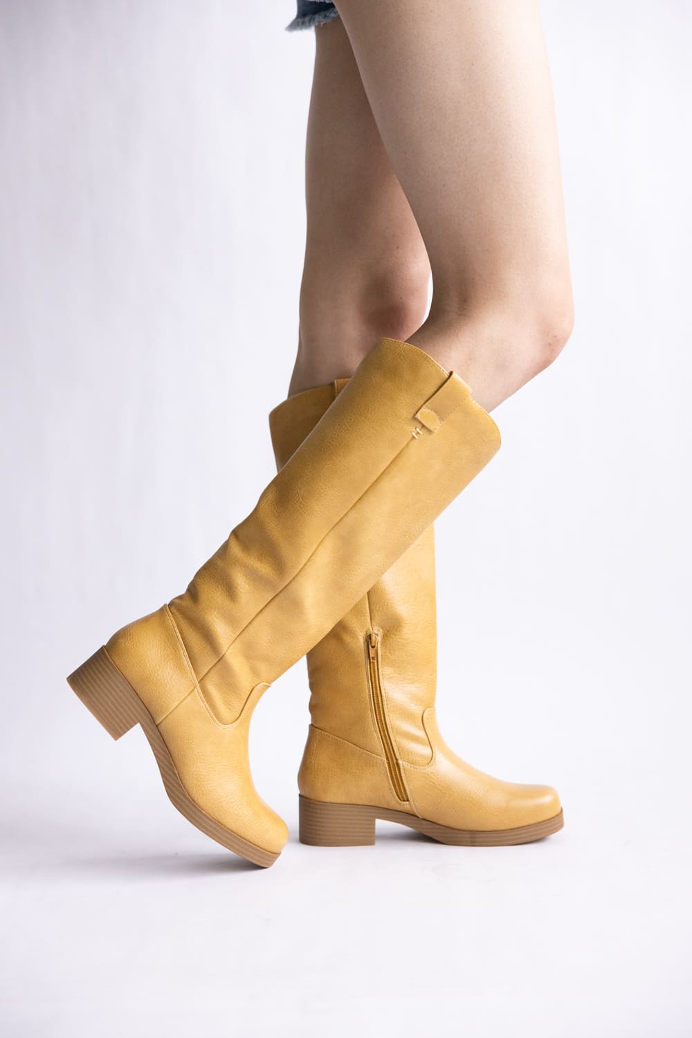 Dirty Laundry Yurie Knee High Boots for Women in Camel | YHH-002X