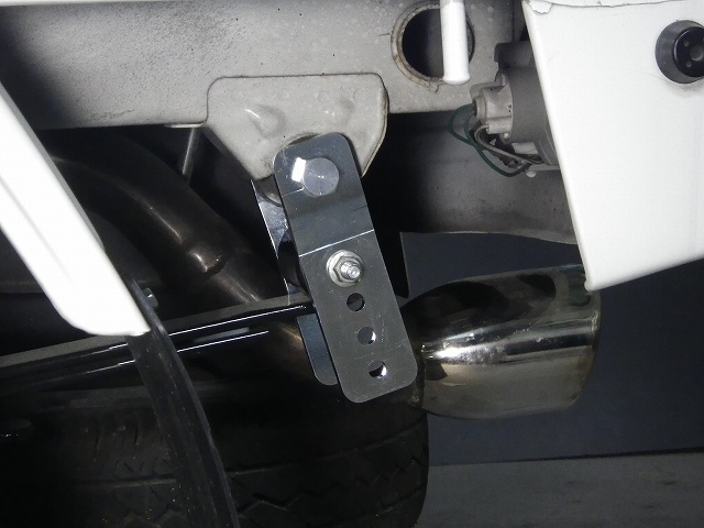 車高調整式シャックル ハイゼットトラック／ジャンボ(S5**P/S2**P)用