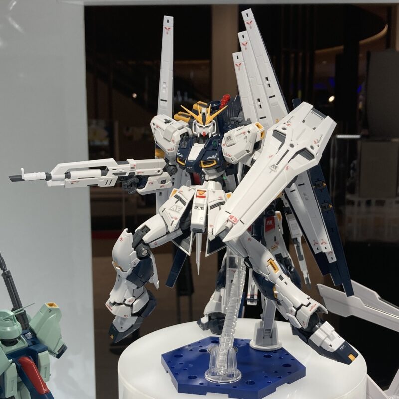 新商品紹介】「RG 1/144 νガンダム(ダブル・フィン・ファンネル装備型