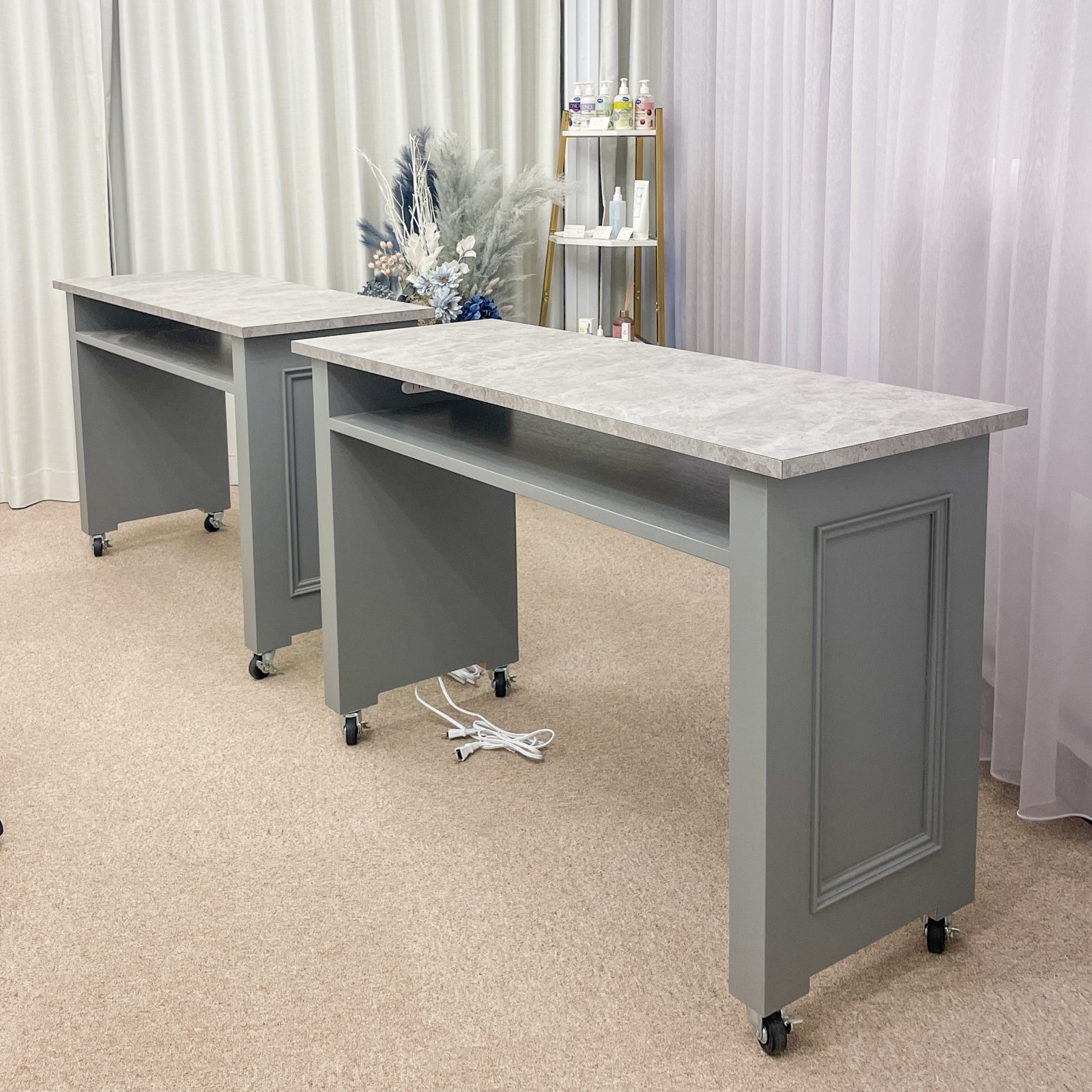 キャスター付きのネイルテーブルW1200特注サイズ大理石やモルタル柄