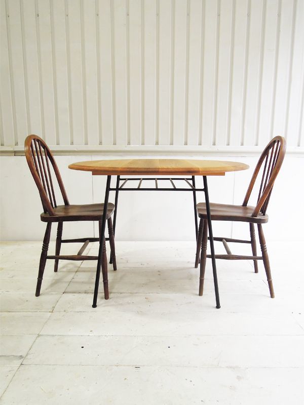 ホワイトオーク×アイアンレッグ直径100cmのラウンドテーブル@大阪東京