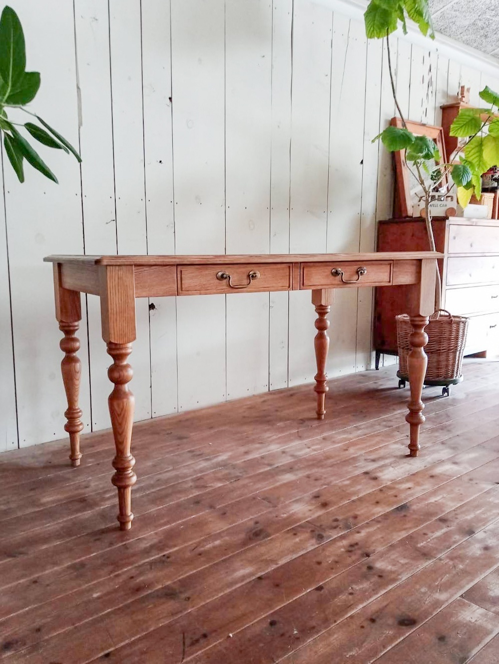 引き出し付きアンティークテーブルW1200オーダーメイドろくろ足