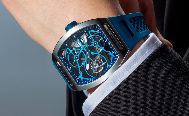 ゼロ(ZEROO) 2024新作 トノー型フルスケルトンケースが美しい