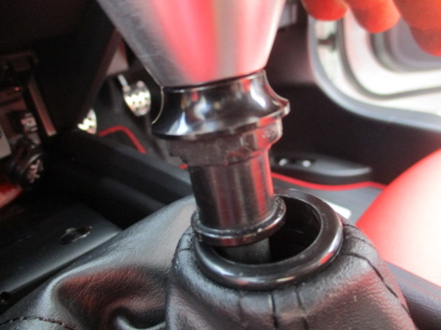 ホンダS660に無限シフトノブを付けてみました。｜交通事故修理／キズ