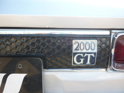 旧車 GC10後期 箱スカ（ハコスカ） グリル・リヤガーニッシュ取り付け