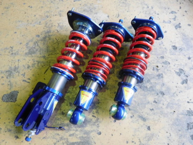 86 ZN6 FA20 エンドレスキャリパー＆ジール車高調取付！｜車の