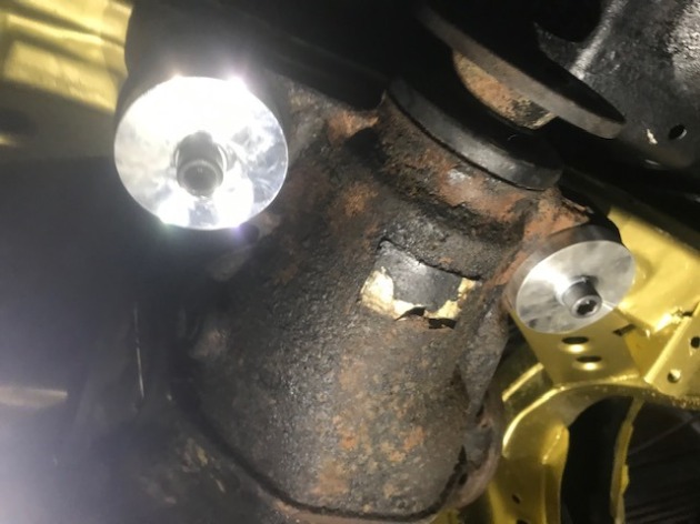 チェイサー JZX100 ヤナック デフマウントリジットカラー 取り付け