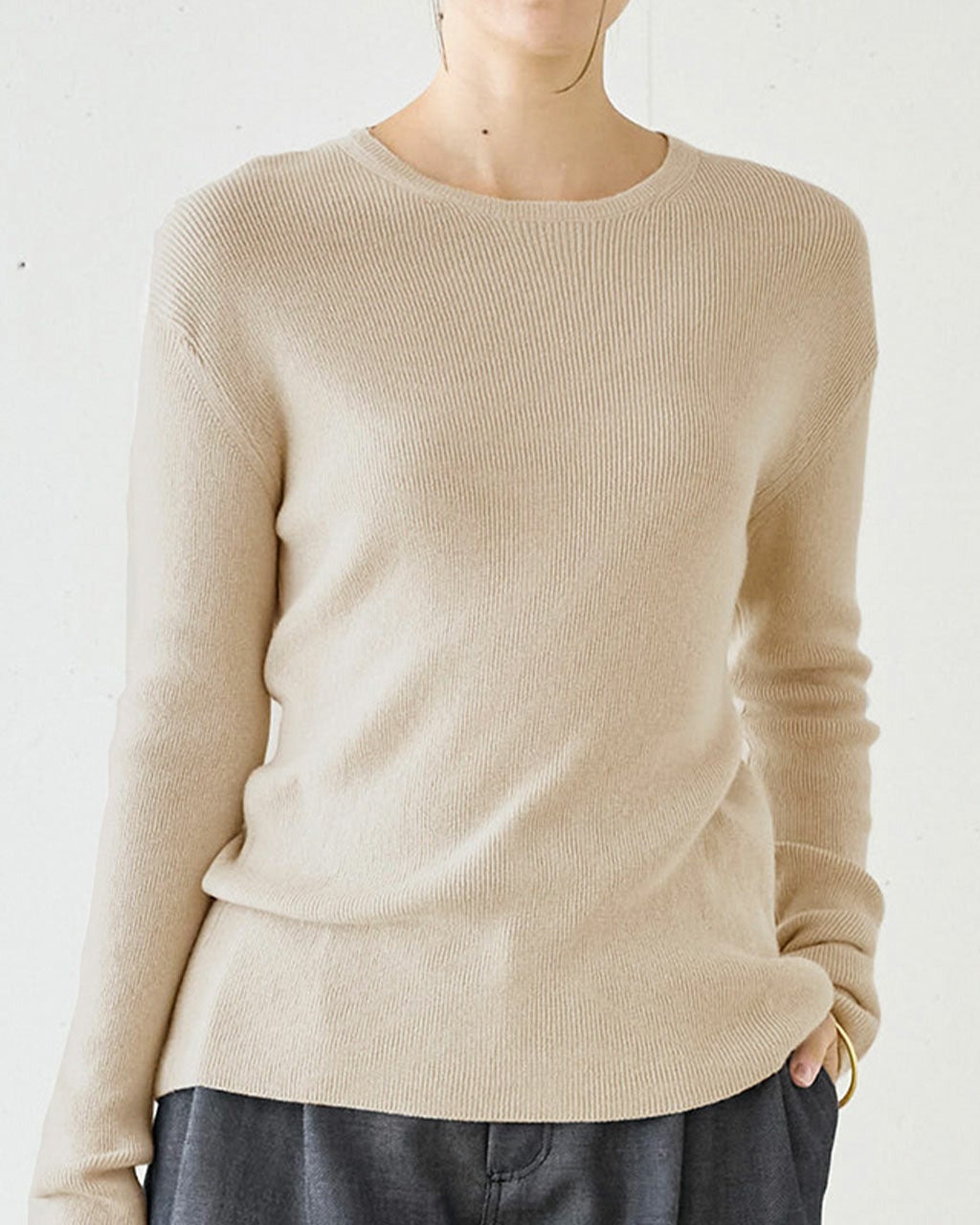 シルクカシミヤ・クルーネックセーター/DoCLASSE