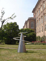 DOKA Contemporary Arts | 伊藤 隆道 -造形家-