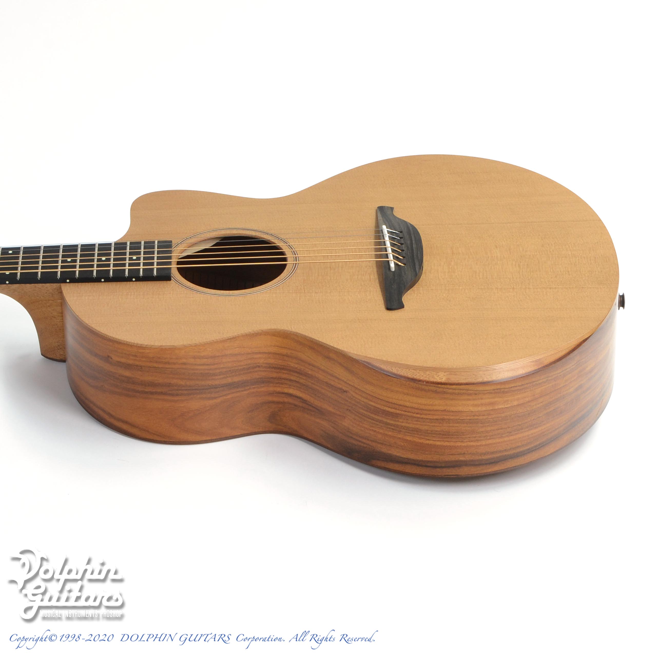 Sheeran by Lowden THE S03|ドルフィンギターズ