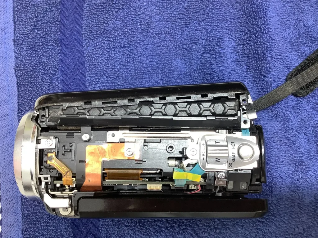 JVC VictorのHDDビデオカメラ Everio GZ-HD537 HDDが動かなくなった