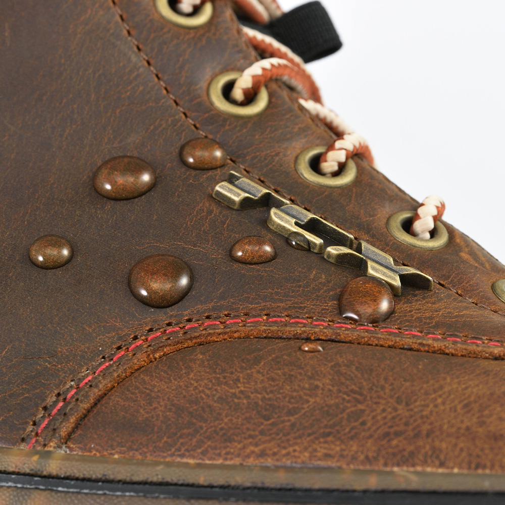 ダートウッド Waterproof｜TCX BOOTS｜安全性と快適性を両立した世界