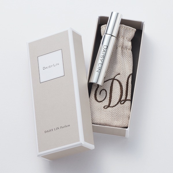 DAISY LIN | Official website and Online Boutique / 記事TOP