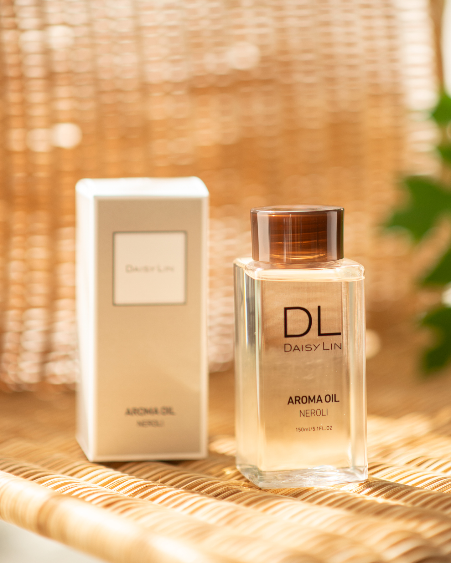 DAISY LIN | Official website and Online Boutique / DAISY LINアロマ