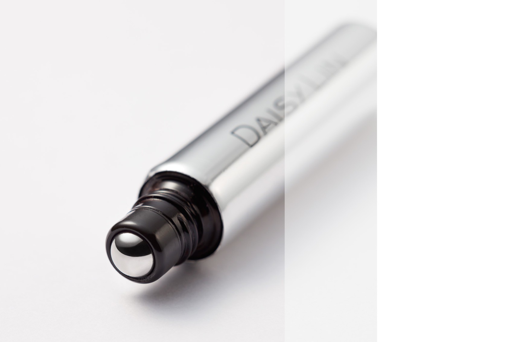 DAISY LIN | Official website and Online Boutique / DAISY LIN