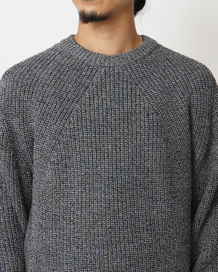 SIGNATURE CREW NECK / IVORY × BLACK | BATONER (MEN)(バトナー