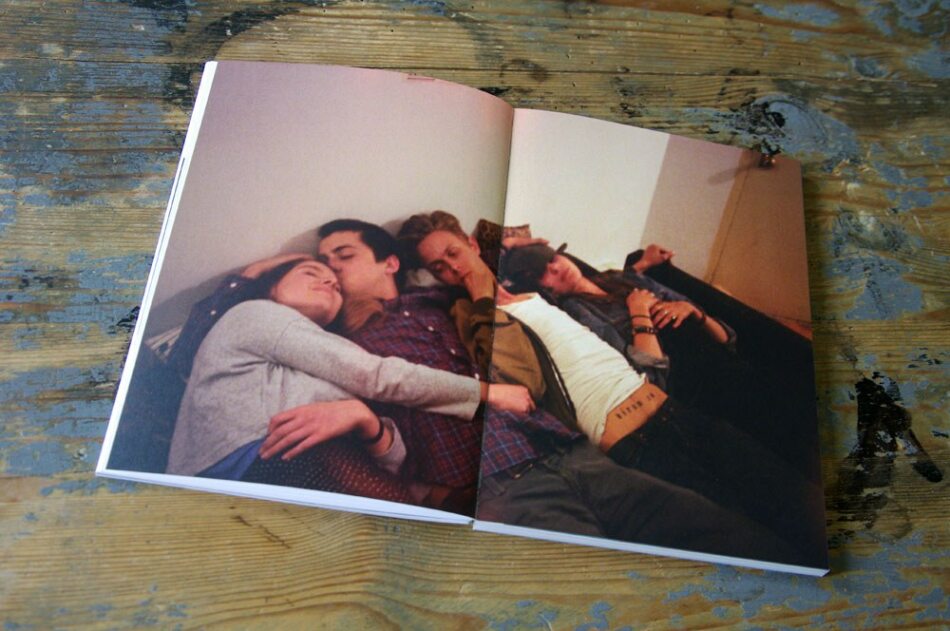 Chad Moore: Anyone in love with you (already knows) « dienacht