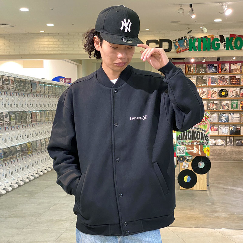 ラストMのみ】KINGSIZE（キングサイズ）“LOGO SWEAT SNAP JACKET