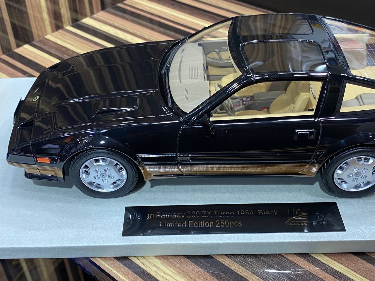 Nissan Model Car Collection ブラック Nissan Model Car Collection