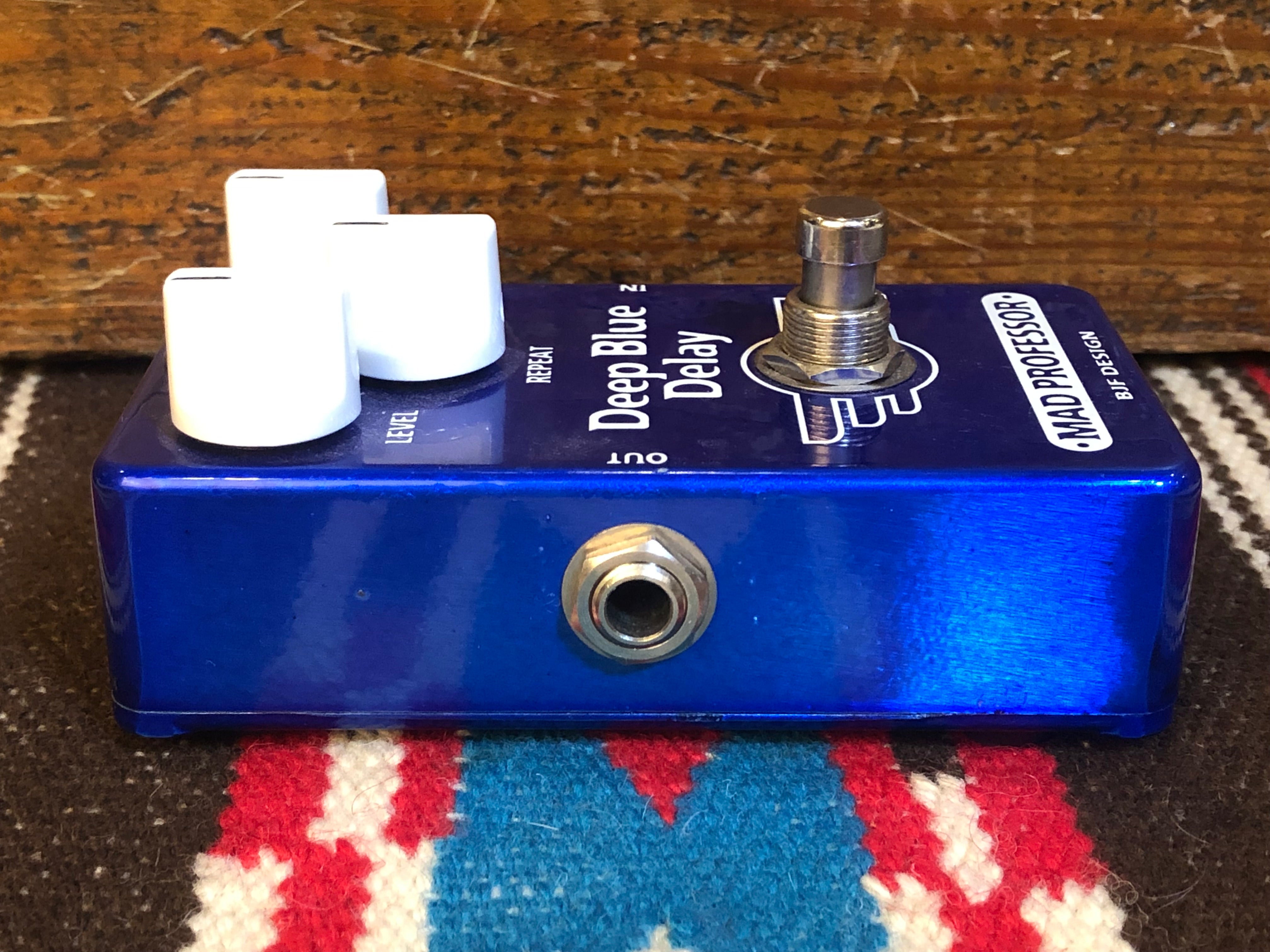 Mad Professor Hand Wired Deep Blue Delay Pedal w/ Box – Drugan's