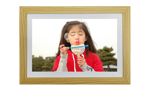 DMF101W「10.1インチ液晶デジタルフォトフレーム」| DreamMaker