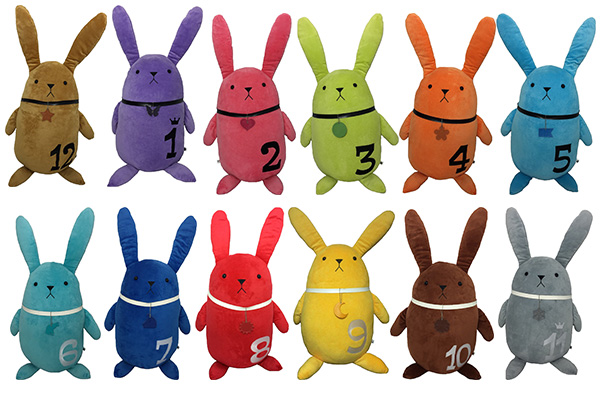 ツキウタ。より特大サイズの「ツキウサ。」ぬいぐるみが完全受注生産で