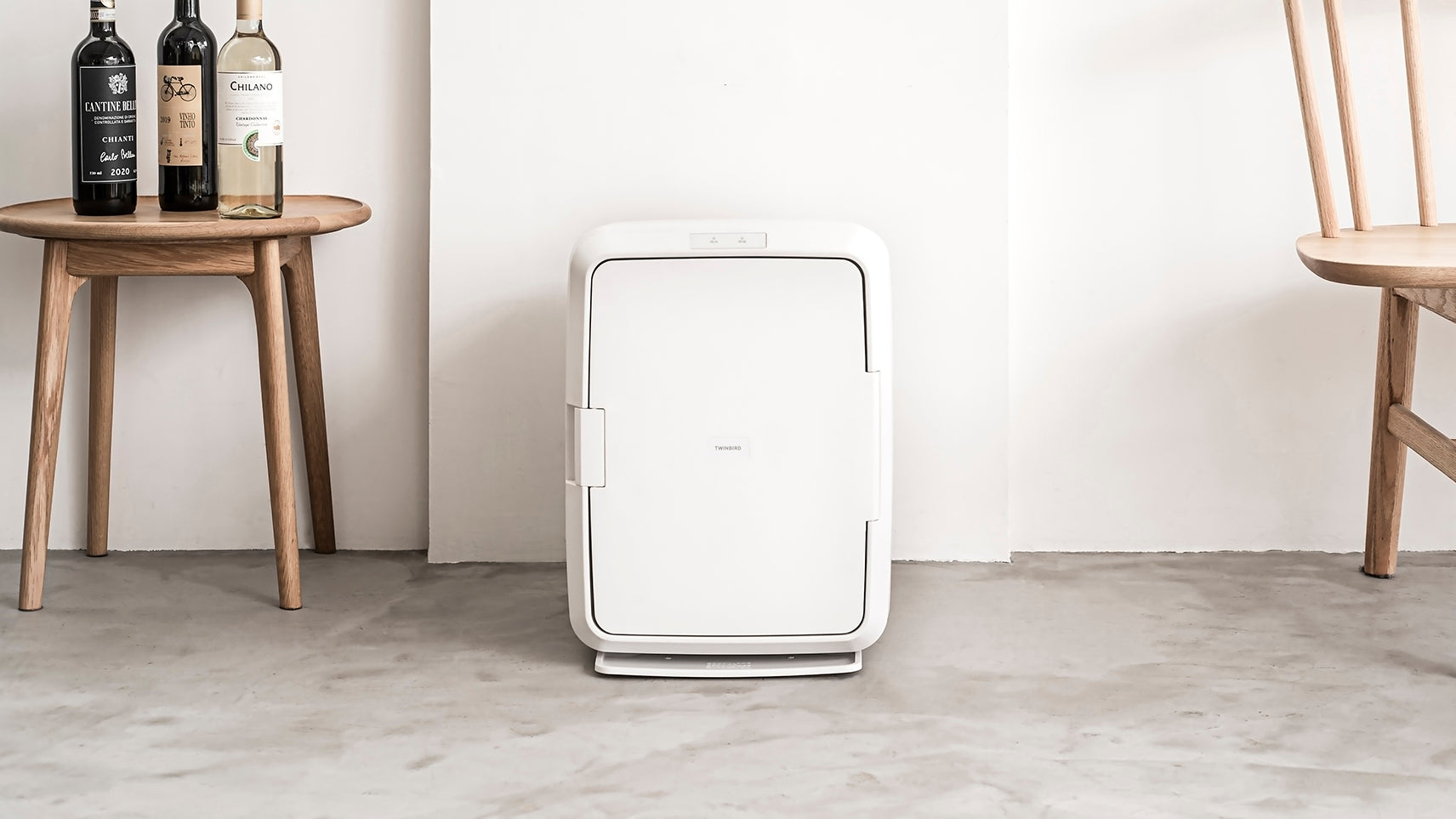 e-TREND｜ツインバード HR-EB08W [冷温庫 20L 500mlペットボトル12本