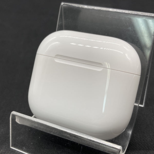 Apple 【中古】AirPods 4 MXP93J/A（アクティブノイズキャンセリング
