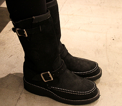 チペワ（CHIPPEWA）L97883 ブラックを履いてみたエンジニアブーツ