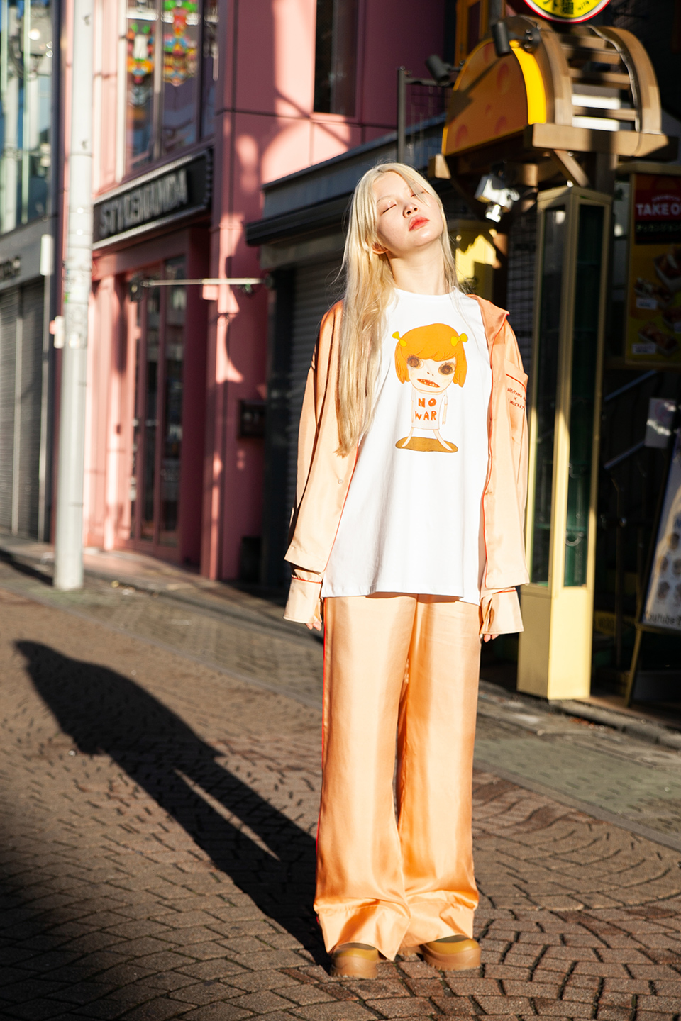 ステラ マッカートニーが奈良美智さんとの再タッグでクルエルティ