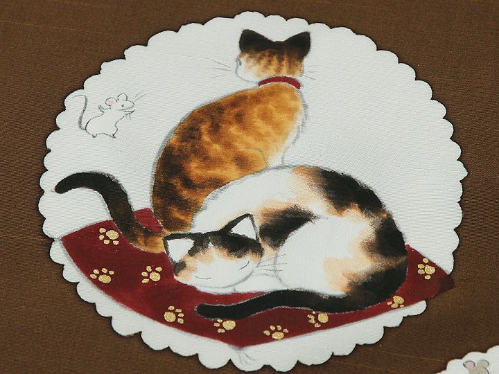 手描き友禅 名古屋帯 猫とねずみ（紬織地：焦茶）｜京都の着物和装小物