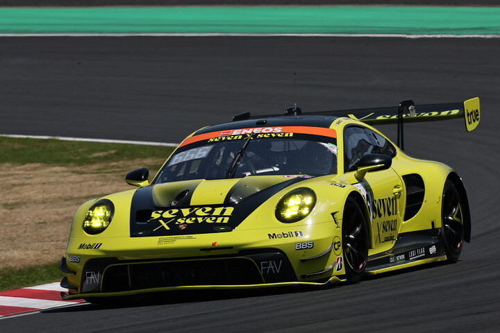 第2戦鈴鹿決勝 seven x seven PORSCHE GT3Rが開幕からST-Xクラス2連勝