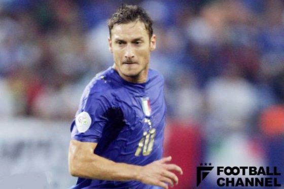 なぜか…ユーロ2004で輝けなかった5人の名手。人生最悪の愚行で棒に振っ